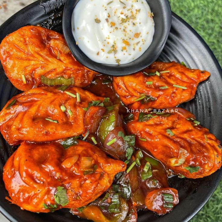 Butter Chicken Momo